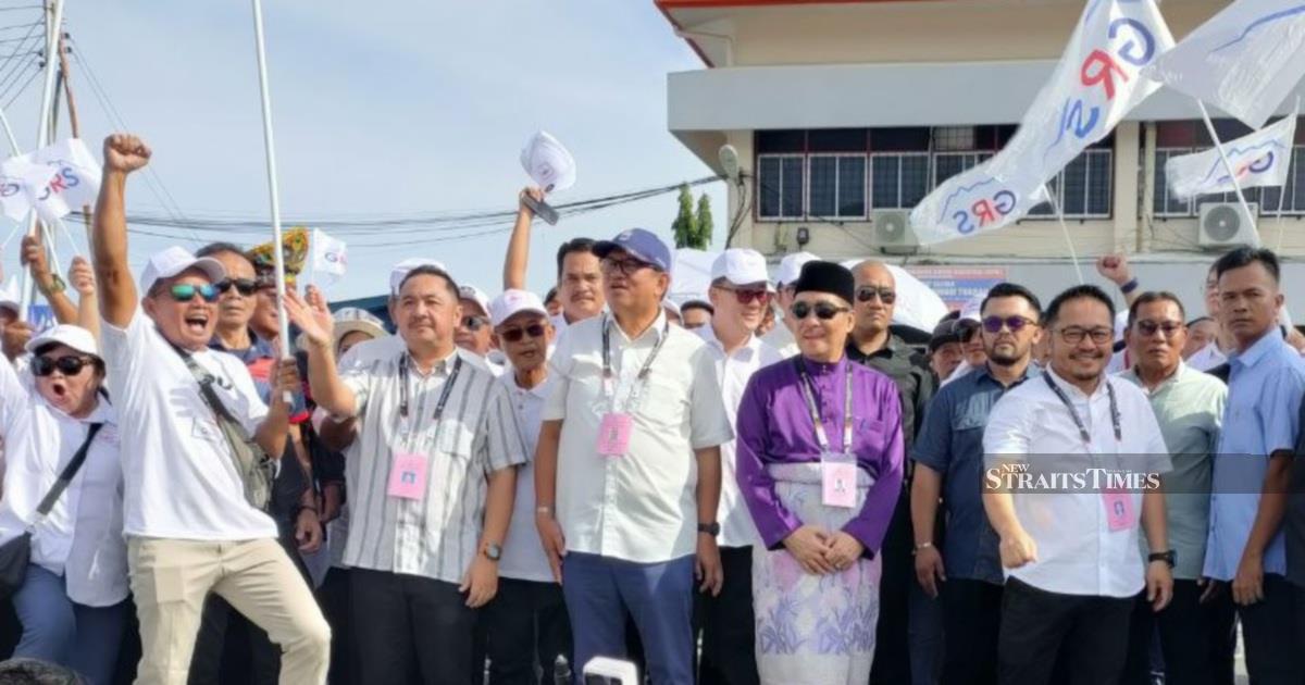 Sabah polls: GRS chief Hajiji arrives for nominations