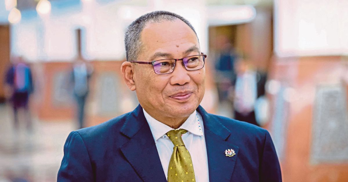 Ajak Ahli Parlimen bertumbuk, wakil rakyat Pendang digantung 10 hari